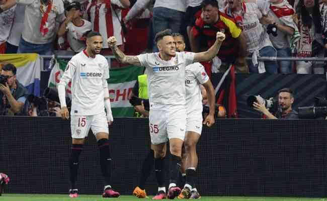 Sevilla venceu a Roma nos pnaltis e se sagrou heptacampeo da Europa League