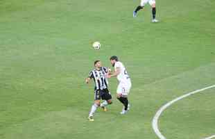 Atlético e orinthians se enfrentaram no Mineirão, neste domingo (24), em jogo válido pela 19ª rodada da Série A do Campeonato Brasileiro.