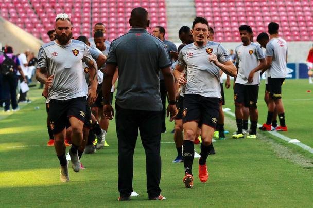 Partida entre Sport e Vitria, na Arena de Pernambuco, pela Copa do Nordeste
