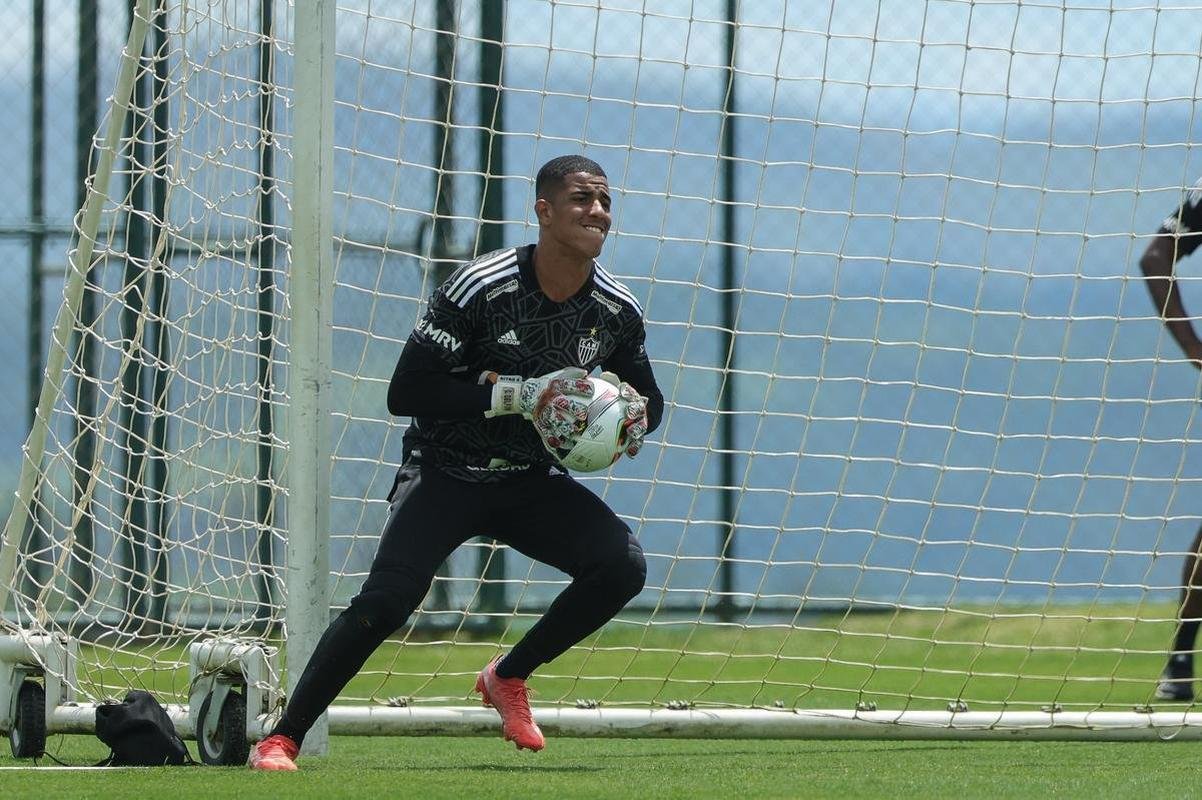 Atltico teve um dia de folga aps o empate com o Cruzeiro no clssico. Elenco de Coudet retomou atividades na Cidade do Galo na tarde desta quarta-feira (15/2).