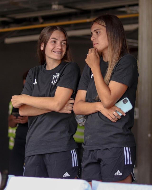 Jogadoras do Atltico visitam Arena MRV, que tem 92% das obras concludas 