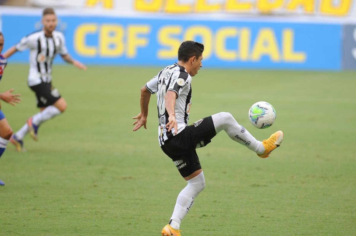 Fotos do duelo entre Atltico e Fortaleza, no Mineiro, em Belo Horizonte, pela 33 rodada do Campeonato Brasileiro