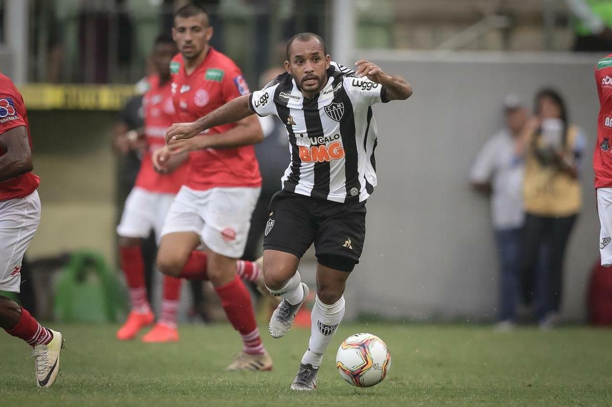 Edinho (atacante) - Revelado pelo Fortaleza, foi comprado pelo Atltico em 2018. Em 2019, foi emprestado pelo Galo ao Leo do Pici. Neste ano, voltou em definitivo para o clube.