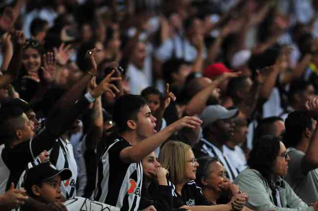 Fotos da torcida do Atlético na partida diante do Goiás, no Mineirão, pela 23ª rodada do Campeonato Brasileiro