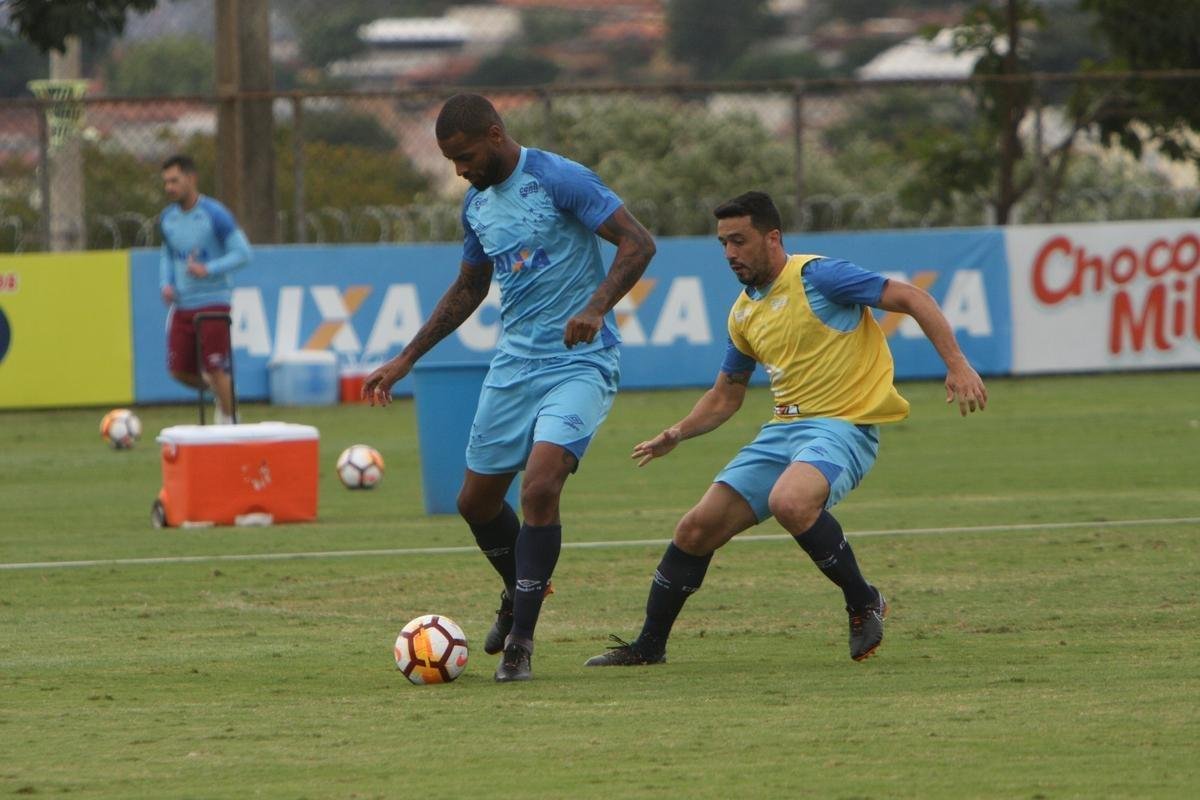 Imagens do treino do Cruzeiro neste domingo (20/05/2018)