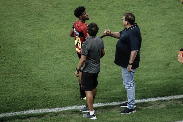Equipes se enfrentaram na Arena pela terceira rodada do Campeonato Pernambucano