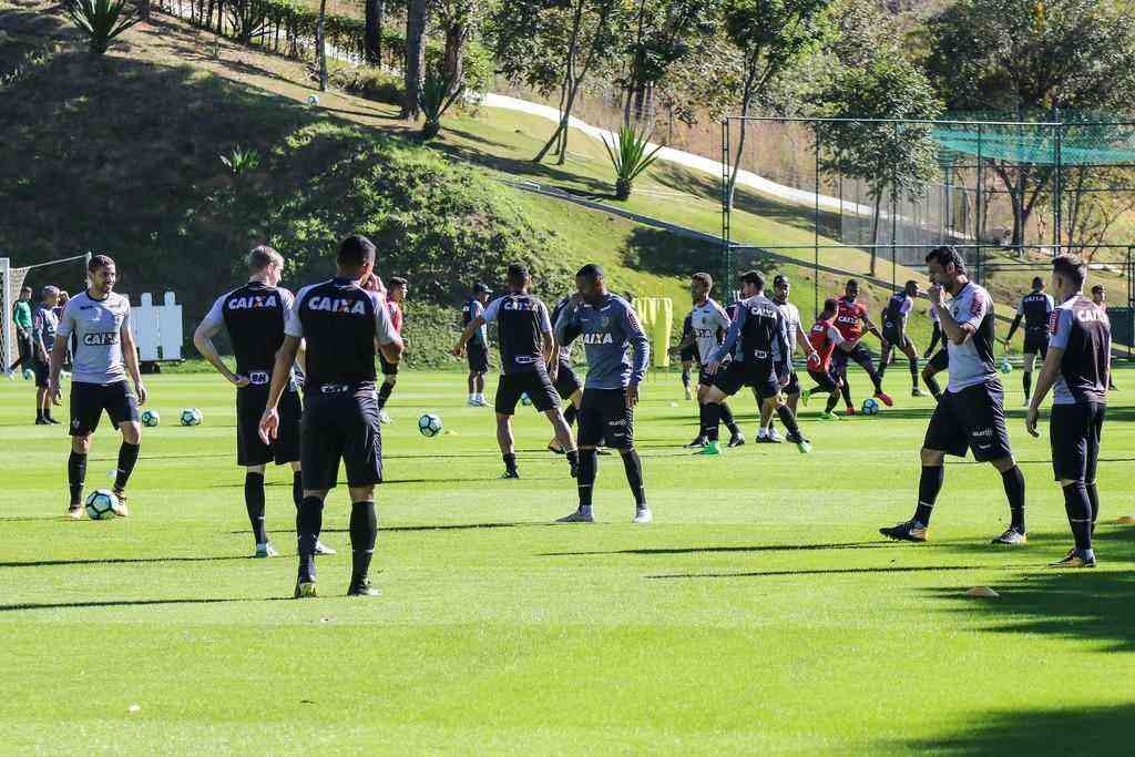 Imagens do treino do Galo antes do jogo contra o Atlético-GO