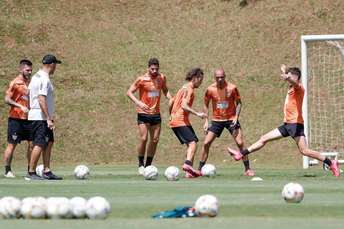 Fotos do ltimo treino do Atltico antes da estreia de Sampaoli