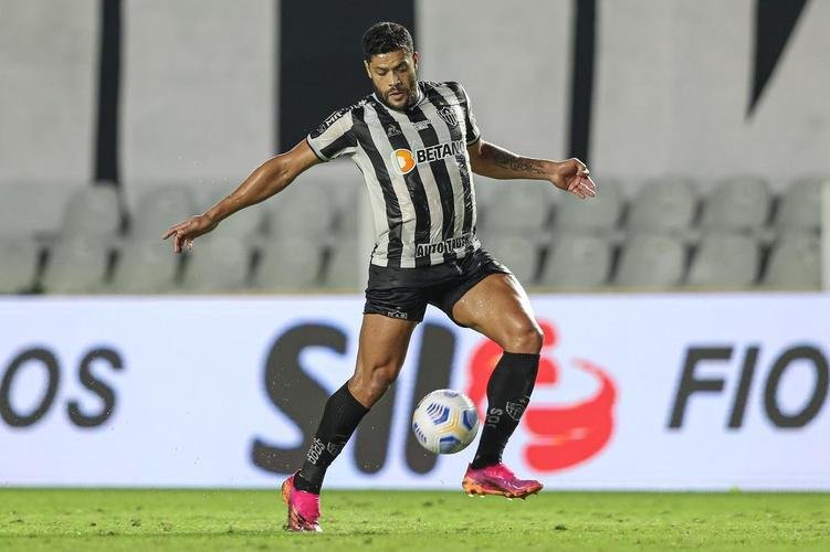 Fotos do jogo entre Santos e Atlético, na Vila Belmiro, em Santos, pela sétima rodada do Campeonato Brasileiro de 2021