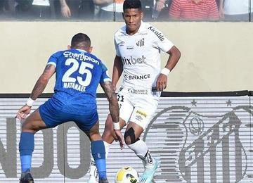 Em Barueri, Peixe saiu na frente no primeiro tempo com Marcos Leonardo, mas Raniele deixou tudo igual na etapa final, resultado ruim para os dois times