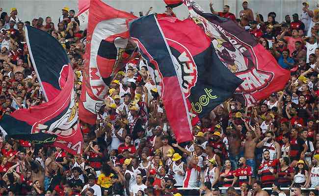 Flamengo foi punido pelo TJD-RJ aps denncia de cnticos homofbicos da torcida em clssico 