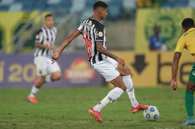 Cuiabá e Atlético se enfrentaram pela nona rodada da Série A do Campeonato Brasileiro