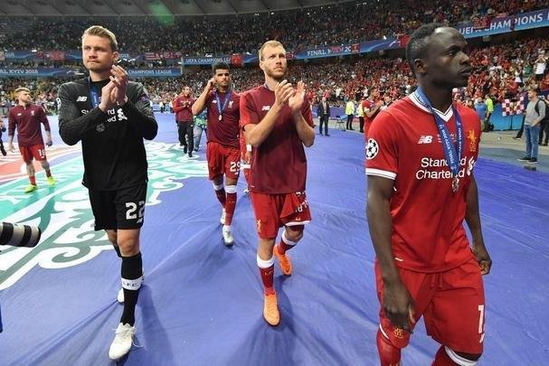 Decepo de jogadores e torcedores do Liverpool com perda do ttulo da Liga dos Campees para o Real