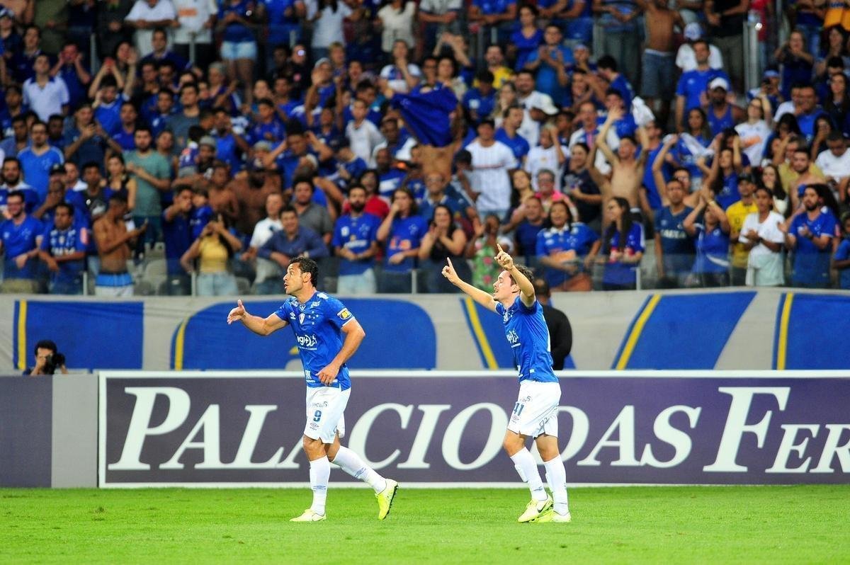 Cruzeiro e Vasco se enfrentaram no Mineiro, pela 17 rodada do Campeonato Brasileiro