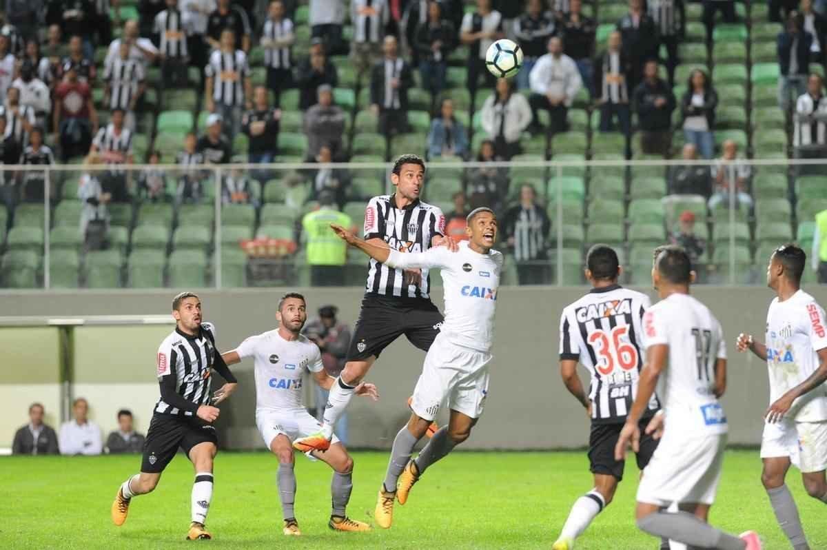 Atltico e Santos se enfrentaram, no Independncia, pela 13 rodada do Campeonato Brasileiro