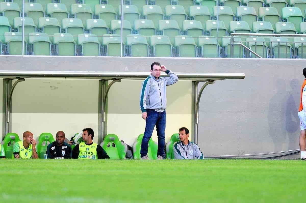 Amrica e Guarani se enfrentaram, no Horto, pela 14 rodada da Srie B do Campeonato Brasileiro