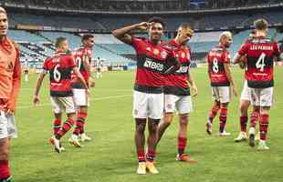 Vitinho chegou a abrir 2 a 0 para o Flamengo na Arena do Grmio