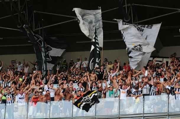 Torcedores do Atltico no Mineiro durante o clssico contra o Cruzeiro pela 26 rodada do Brasileiro