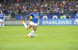 Cruzeiro e Palmeiras mediram foras, no Mineiro, pela oitava rodada do Campeonato Brasileiro