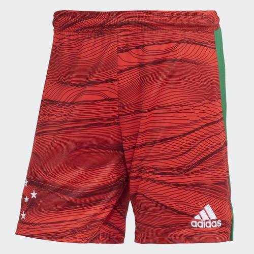 Shorts de goleiro, vendido por R$ 149,99 no site da Adidas