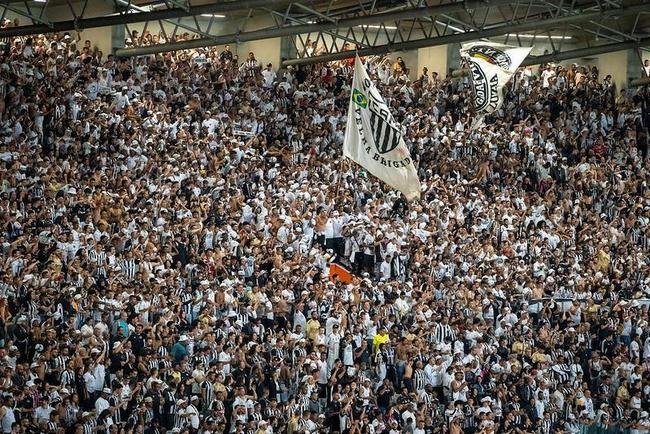 Atltico 2 x 0 Corinthians (Copa do Brasil) - Mineiro - Pblico: 48.112 - Renda bruta: R$ 1.954.935,25 - Renda lquida: -