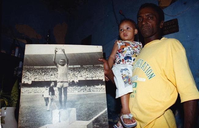 24/11/2000 - Reportagem do Estado de Minas com Paulo Cezar de Souza, 