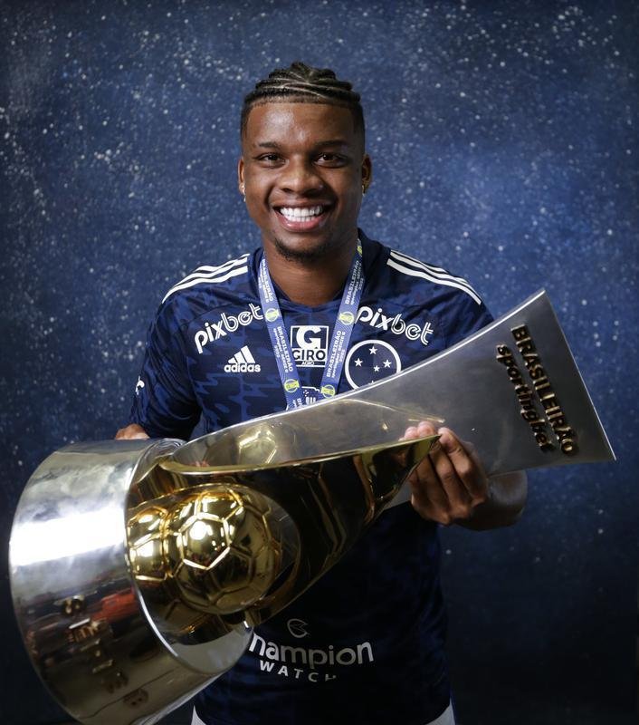 Lincoln: recebeu uma consulta do Gois, mas precisa negociar uma liberao do Vissel Kobe, do Japo, que detm seus direitos econmicos