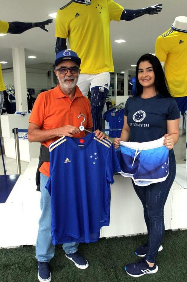 Na manh seguinte ao acesso do Cruzeiro, Belo Horizonte amanheceu 