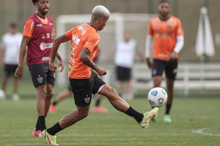 Atltico treina com foco no duelo contra o Fortaleza