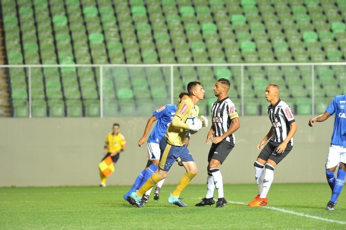 Imagens do clssico entre Atltico e Cruzeiro pela Supercopa Sub-20