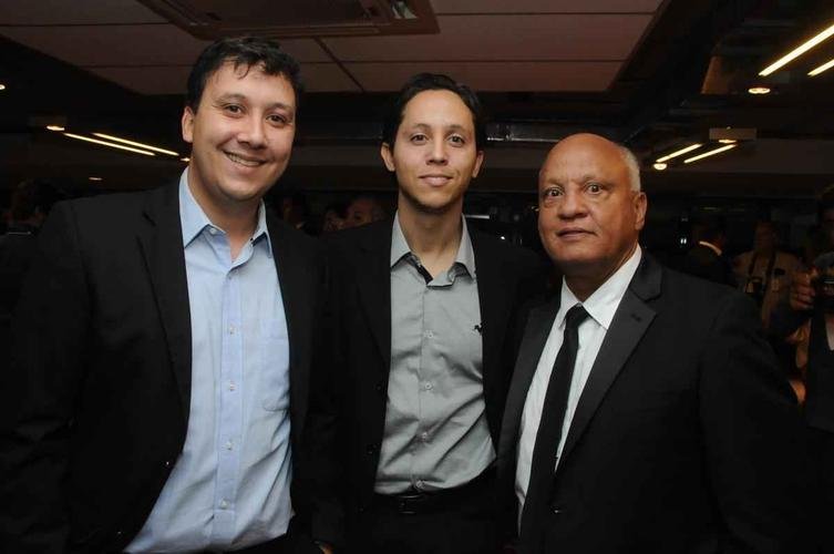 Personalidades na cerimnia do 16 Trofu Tel Santana