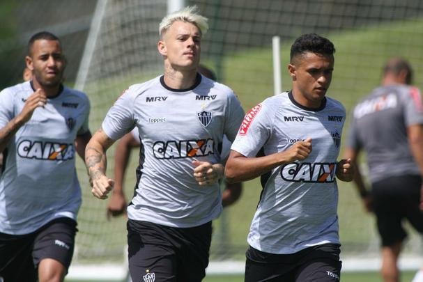 Imagens do treino do Atltico