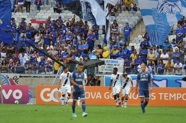 Fotos do jogo entre Cruzeiro e Vasco, no Mineiro, pela 37 rodada do Brasileiro (Leandro Couri/EM D.A Press)