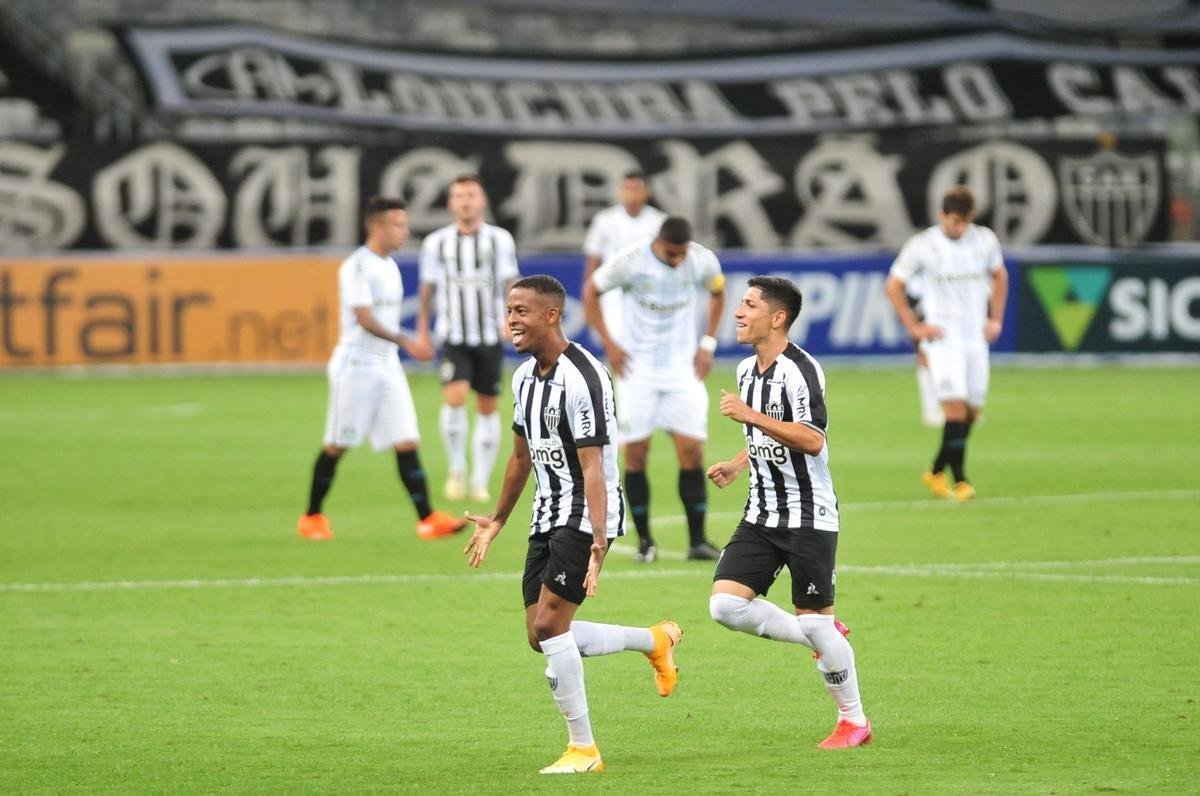 Fotos do jogo entre Atltico e Grmio, no Mineiro