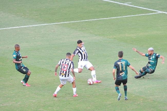 Fotos do jogo de ida da final do Campeonato Mineiro, entre Amrica e Atltico, no Independncia, em Belo Horizonte