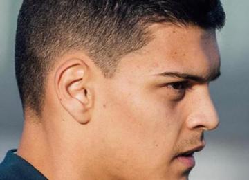 Goleiro sofreu uma lesão no menisco e ficará em recuperação por tempo indeterminado
