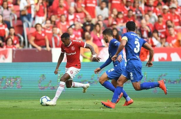Fotos da vitria do Internacional por 3 a 1 sobre o Cruzeiro, no Beira-Rio, pelo Brasileiro