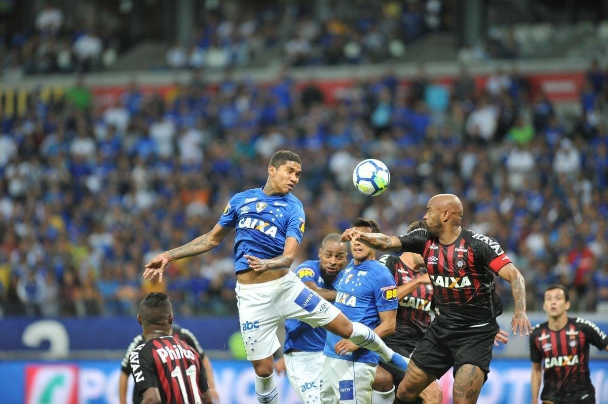 Cruzeiro conseguiu marcar no segundo tempo, com Arrascaeta, mas sofreu empate no fim com Bergson