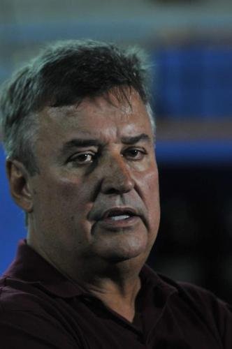 Conselheiros e associados do Cruzeiro durante votação de mudança do Estatuto do clube. Assembleia geral autorizou venda de até 90% das ações da SAF para investidores. Houve festa dos cruzeirenses no Parque Esportivo do Barro Preto, em BH, devido à possibilidade de chegada de recursos para tornar o futebol mais competitivo a partir de 2022.