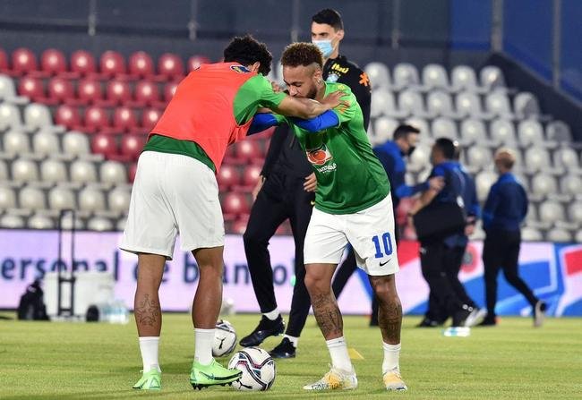 Brasil visitou o Paraguai no Defensores del Chaco, pelas Eliminatrias Sul-Americanas