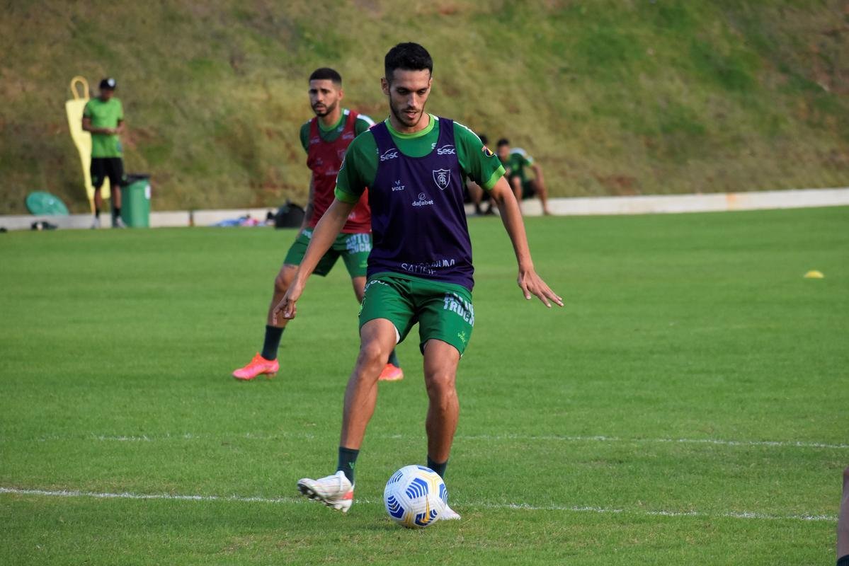 Treinamentos do Coelho para enfrentar o Internacional pela Srie A