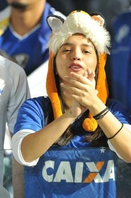 Torcida do Cruzeiro no duelo desta tera, no Mineiro, contra o Racing, pela Libertadores