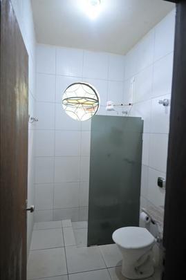 Amrica abriu Casa do Atleta, alojamento que recebe jovens das categorias de base do clube no Centro de Treinamento Lanna Drumond. Local abriga 60 jogadores. Segundo direo, contineres eram utilizados para receber atletas em perodo de testes, mas j esto desativados. Por falta de alvars da prefeitura de Contagem e laudo do Corpo de Bombeiros, Amrica realocou garotos em hotel de Belo Horizonte at regularizao do CT.