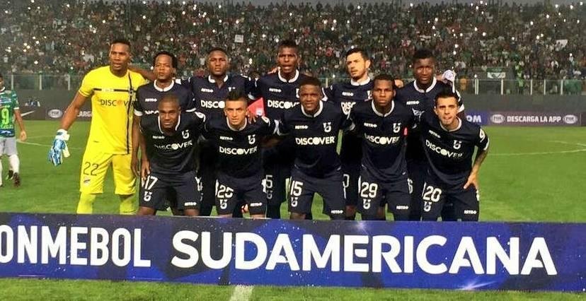 Universidad Catlica-EQU: Estar na primeira fase se terminar em 4 lugar na classificao acumulada do Campeonato Equatoriano. Depende de vitria e de uma derrota do Delfn na ltima rodada do Clausura para conseguir vaga.
