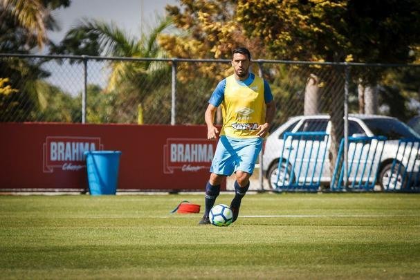 Cruzeiro realizou atividade de preparao para amistoso contra o Corinthians, nesta quarta