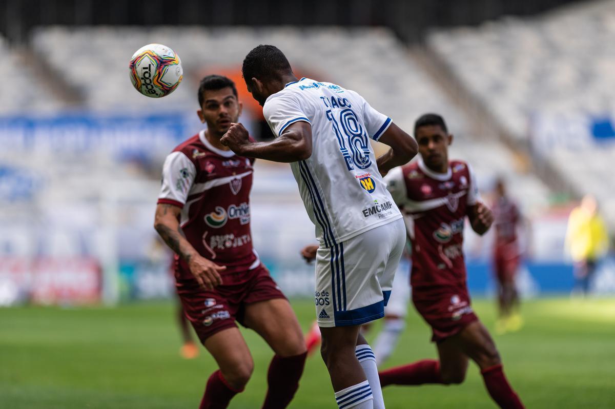Fotos do jogo entre Cruzeiro e Patrocinense, no Mineirão, pela semifinal do Troféu Inconfidência