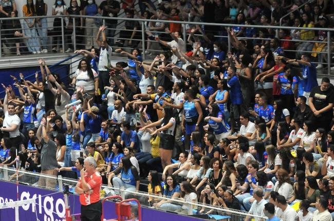 Arena Minas recebeu grande pblico na despedida da ex-oposta Sheilla