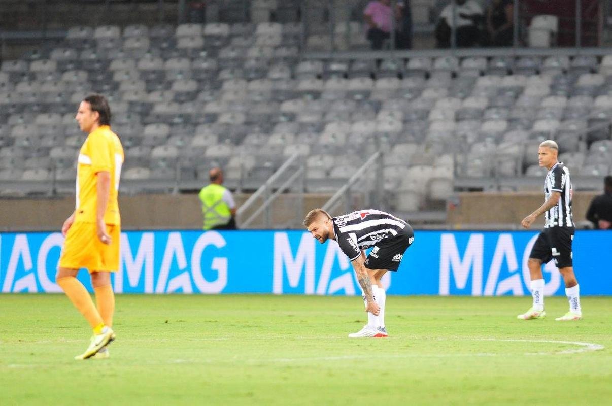 Fotos do jogo entre Atltico e Brasiliense, no Mineiro, pela Copa do Brasil