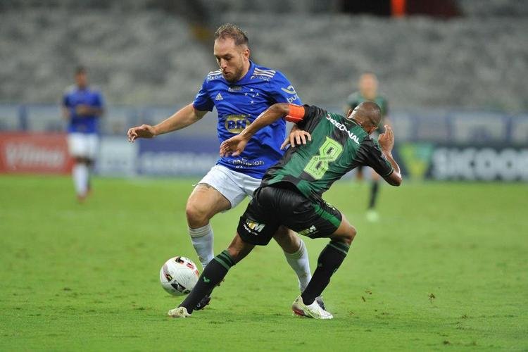 7- Bruno Jos (atacante)
