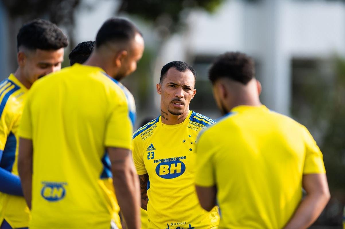 Fotos do treino do Cruzeiro desta segunda-feira (27/9)